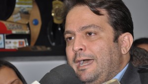 Roberto_Naves_Coletiva