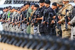 caiado entrega armamento