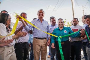 caiado inauguracao escola tempo integral