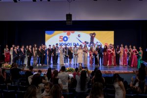 rei e rainha jogos primavera