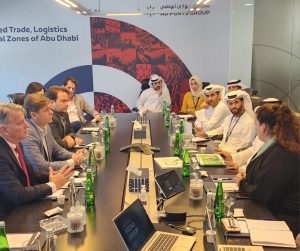 roberto naves emirados arabes