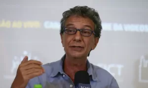 christovan barcellos