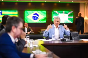 caiado reuniao dengue