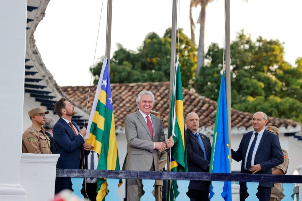 caiado na cidade de goias