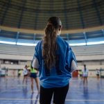 Abertas inscrições para aulas gratuitas para futebol de areia, handebol e natação; veja detalhes