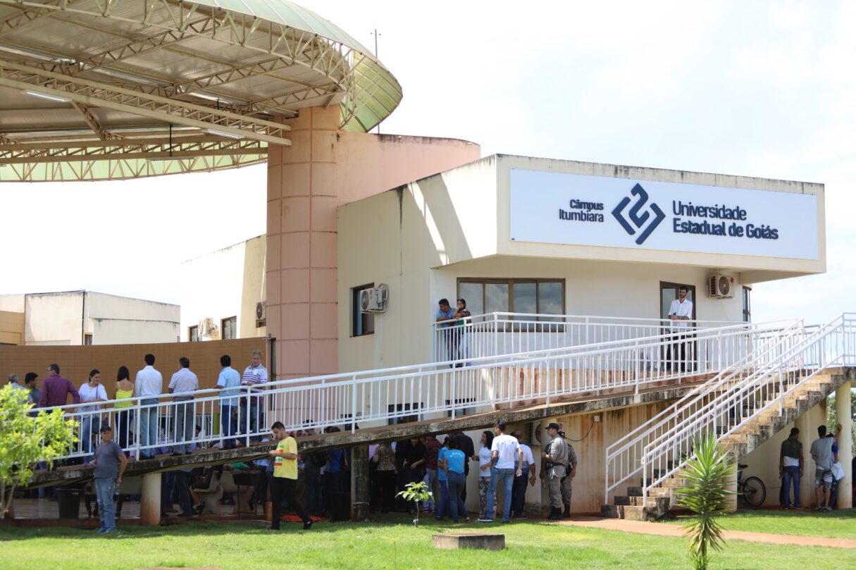 UEG divulga 2ª chamada para vagas remanescentes do Vestibular 2026/1