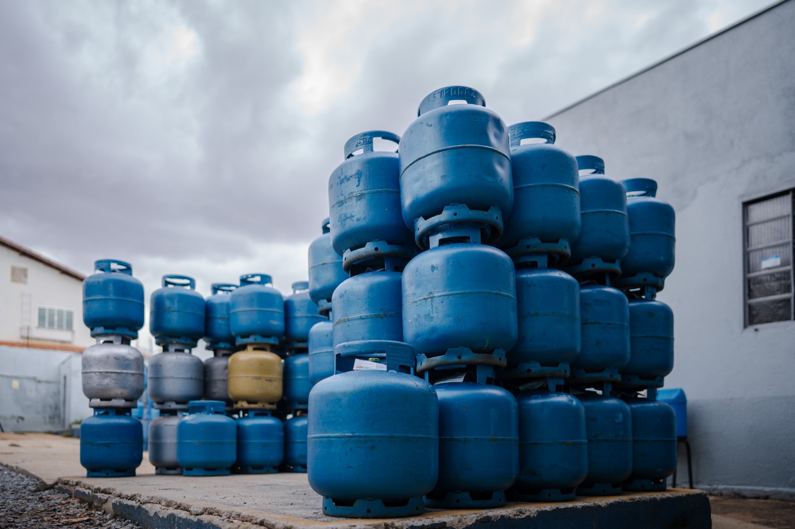 Gás do Povo: vale-recarga está disponibilizado para famílias que possuem direito ao benefício em Anápolis